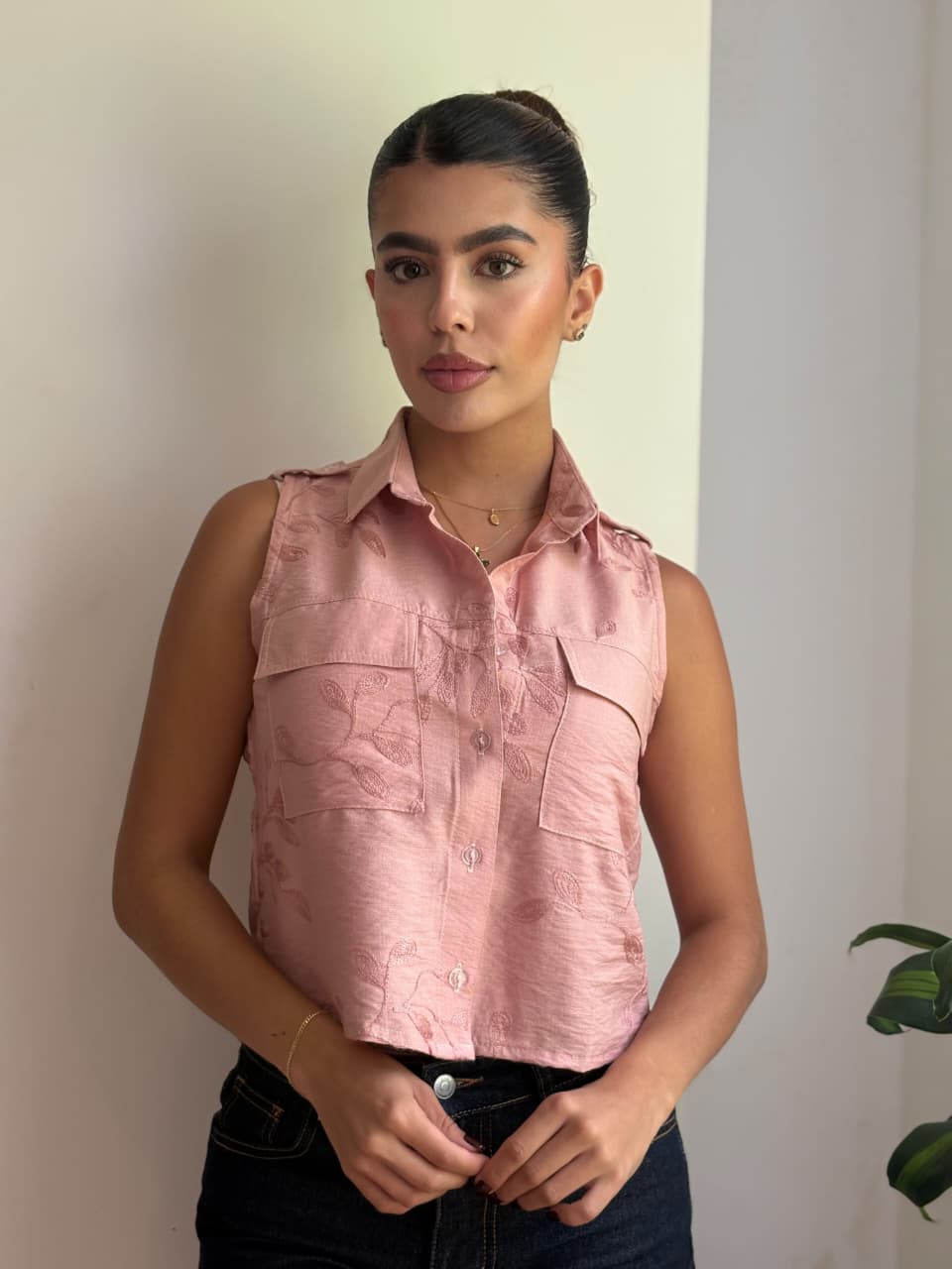 Camisa seda crepe bordada